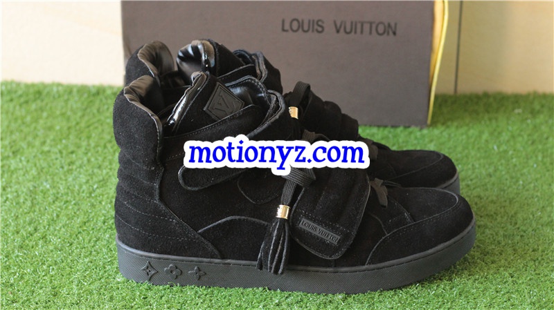 Brand Sneaker High Top Black